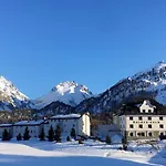Lodge Kulm