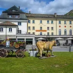 Kulm Lodge