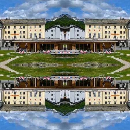 Kulm Lodge *