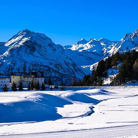 Lodge Kulm Maloja